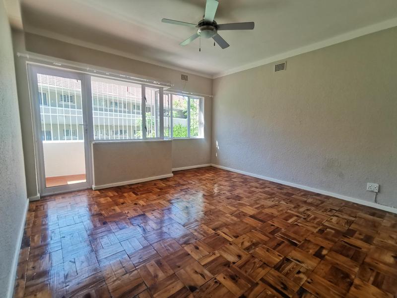 To Let 2 Bedroom Property for Rent in Vredehoek Western Cape